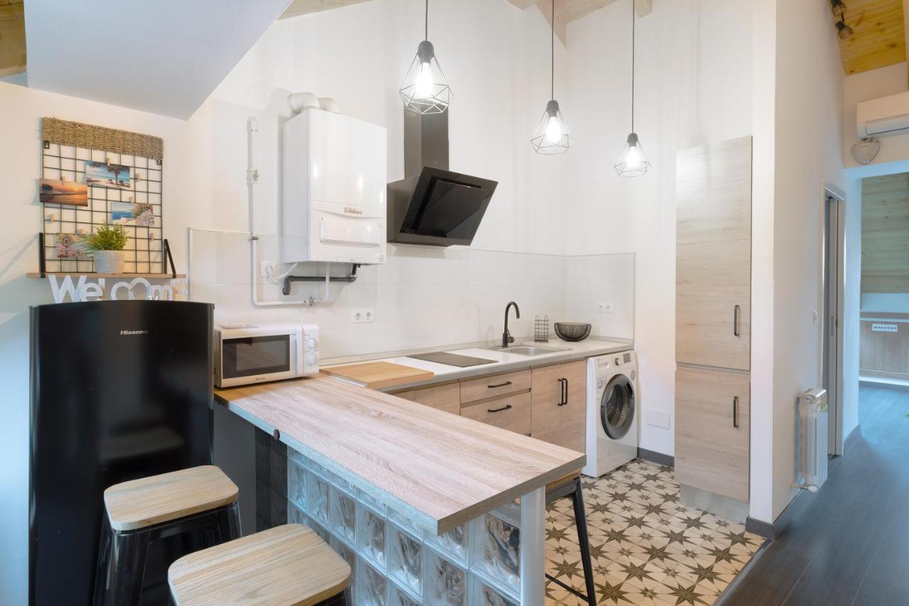 Housingleon - Five Rooms Ngoại thất bức ảnh