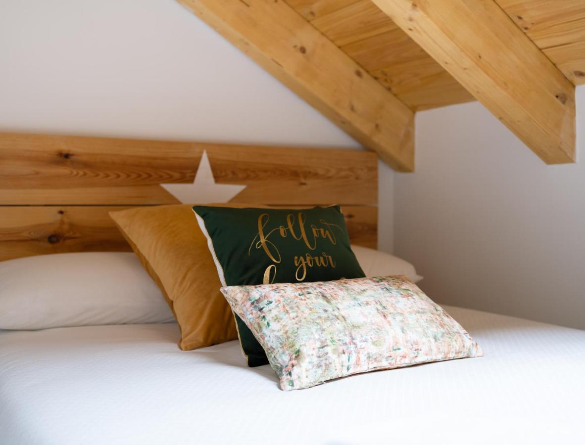 Housingleon - Five Rooms Ngoại thất bức ảnh