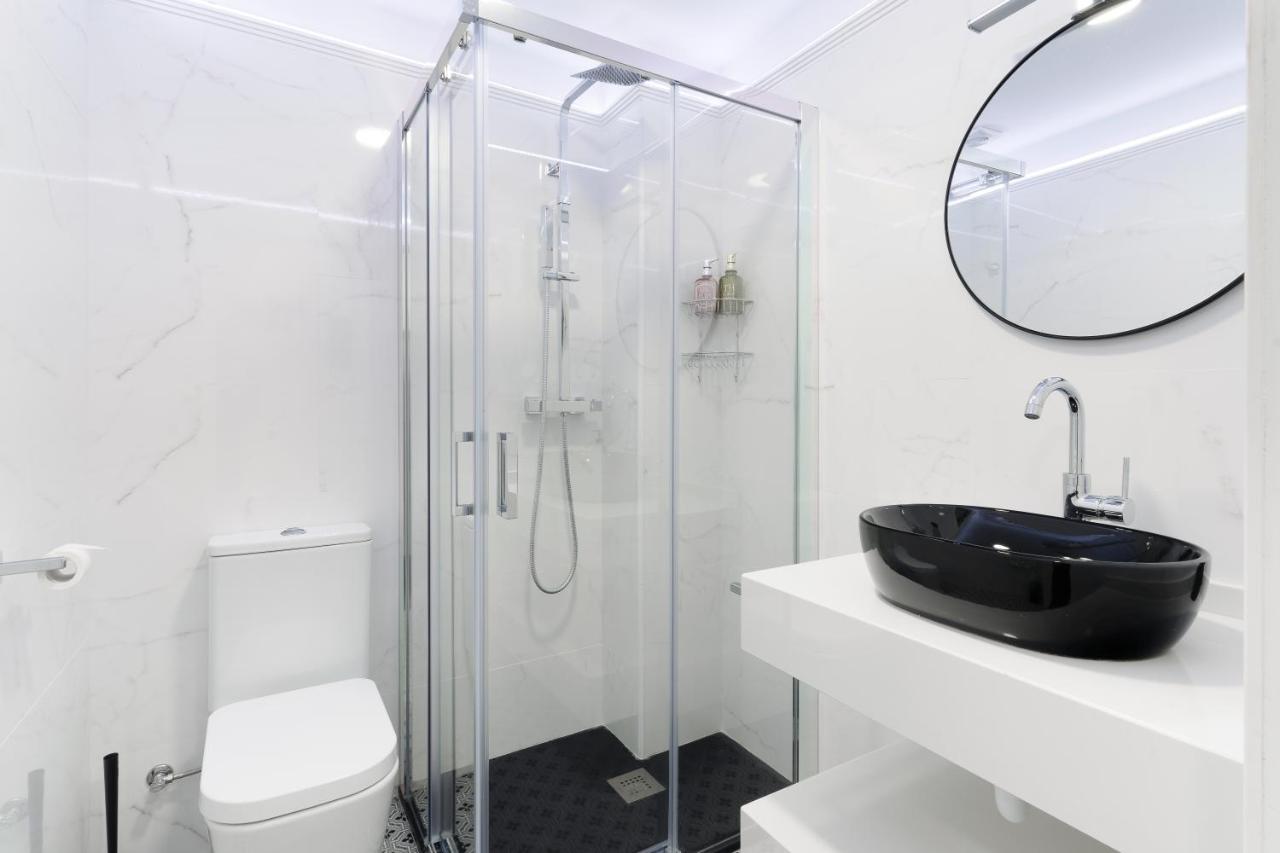 Housingleon - Five Rooms Ngoại thất bức ảnh